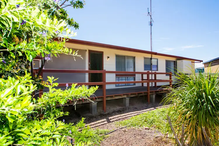 6 PEAKE TERRACE, Denial Bay SA 5690