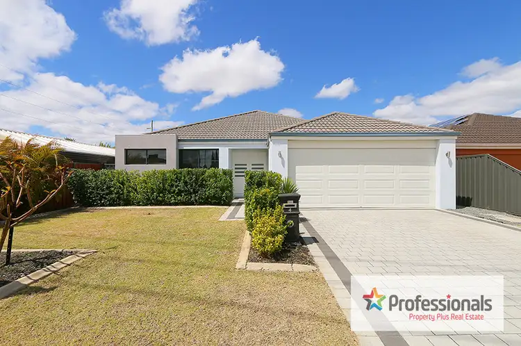 4 Micah Way, Canning Vale WA 6155