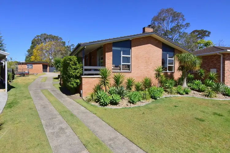 27 Philip Drive, North Nowra NSW 2541
