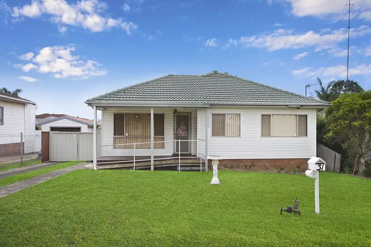 31 Belfast Avenue, Warilla NSW 2528