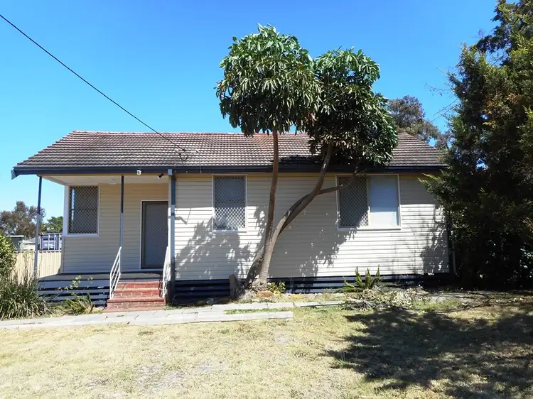 19 Francis Street, Katanning WA 6317
