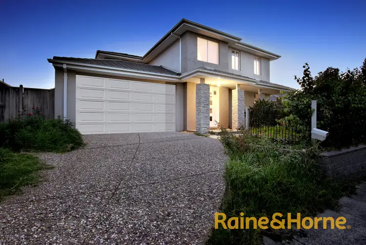 30 Baddeley Circuit, Cranbourne North VIC 3977