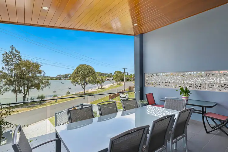 9A Wilson Esplanade, Victoria Point QLD 4165