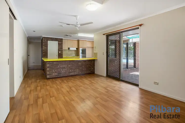 Sixth view of Homely house listing, 5 Mears Court, Millars Well WA 6714