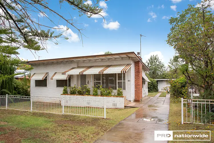 14 Elm Street, Tamworth NSW 2340