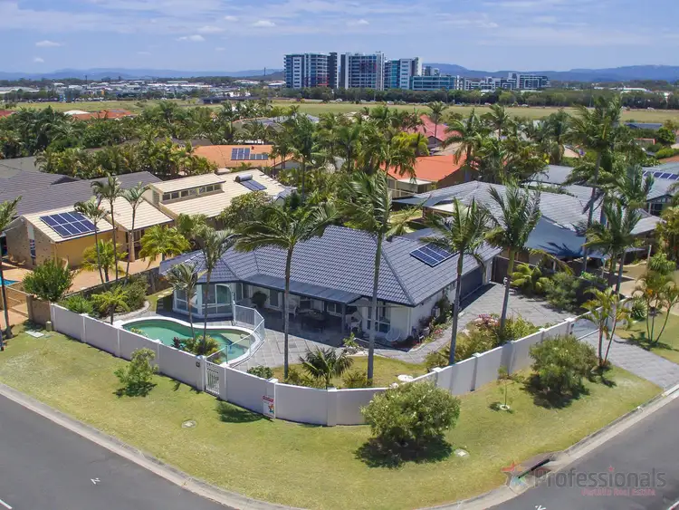 1 Grand Canal Way, Runaway Bay QLD 4216