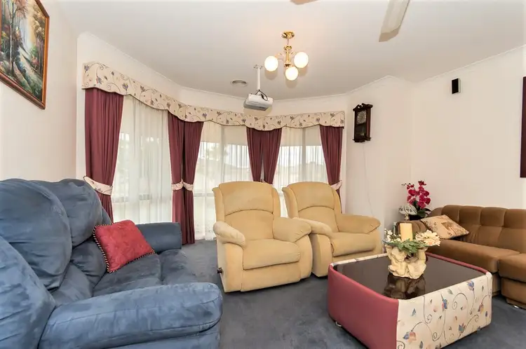 Sixth view of Homely house listing, 5 Fiona Drive, Yarrawonga VIC 3730