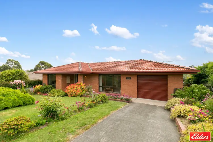 10 VALLEY VIEW PARADE, Korumburra VIC 3950