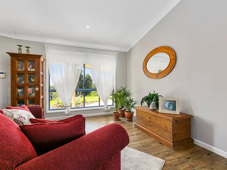 Sixth view of Homely house listing, 18 Myrtle Court, Black Mountain QLD 4563