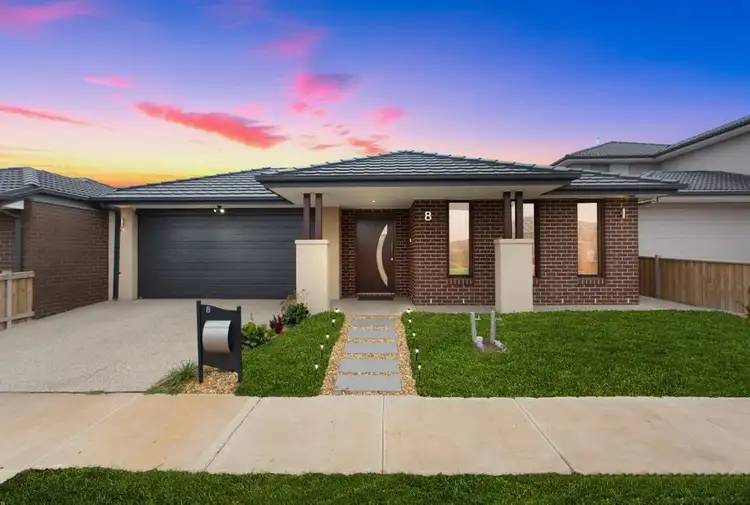 8 Haystack Drive, Truganina VIC 3029