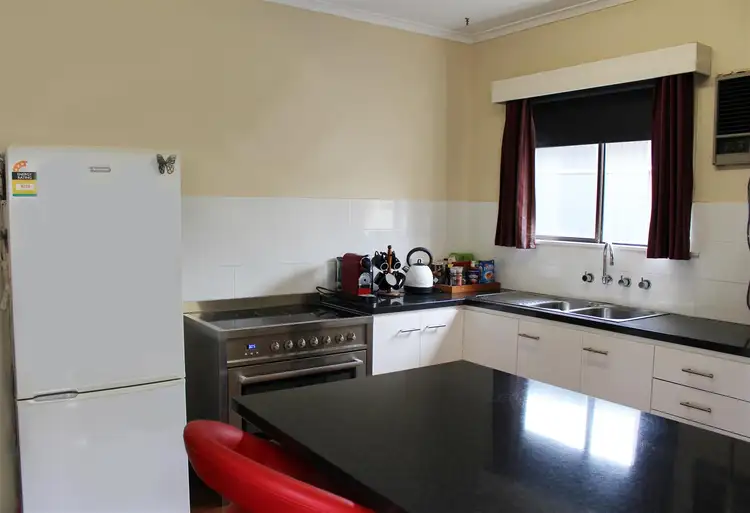 Fifth view of Homely house listing, 4 Buik Street, Bordertown SA 5268