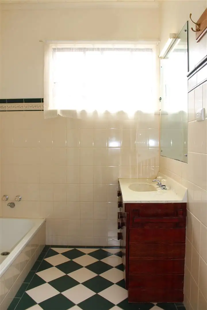 Sixth view of Homely house listing, 4 Buik Street, Bordertown SA 5268