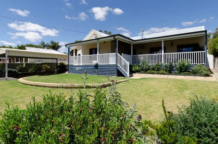 Second view of Homely house listing, 5 Hale Street, Narrogin WA 6312
