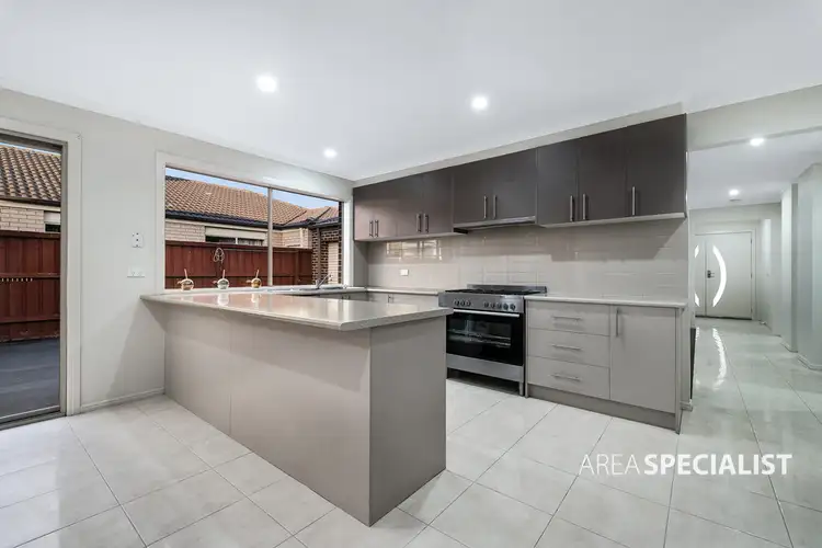 Fifth view of Homely house listing, 3 Pengana Way, Cranbourne West VIC 3977