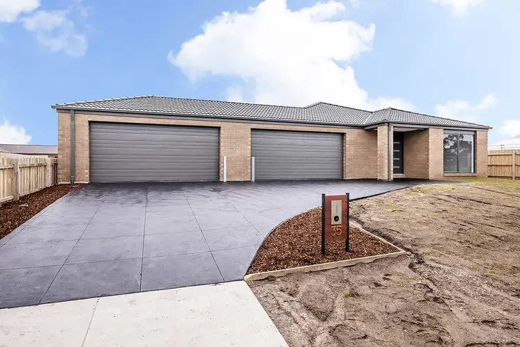 35 Alexandra Avenue, Koo Wee Rup VIC 3981