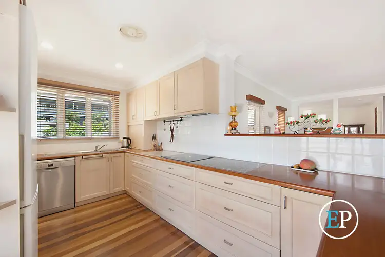 Fifth view of Homely house listing, 19 Dahl Crescent, Wulguru QLD 4811