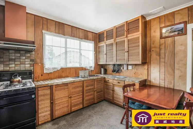 Fourth view of Homely house listing, 8 Eugenia Street, Doveton VIC 3177