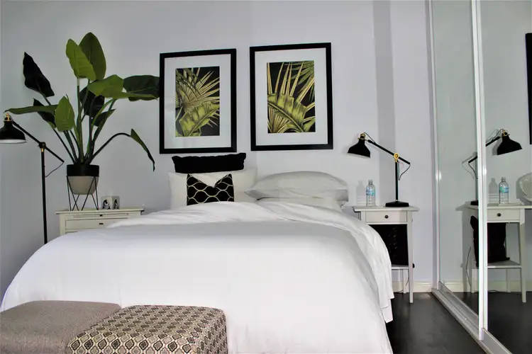 Fifth view of Homely unit listing, 4/19 Riverview Parade, Surfers Paradise QLD 4217