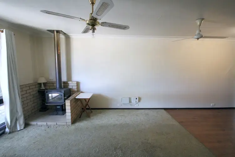Fifth view of Homely house listing, 3 Jacob Place, Karloo WA 6530
