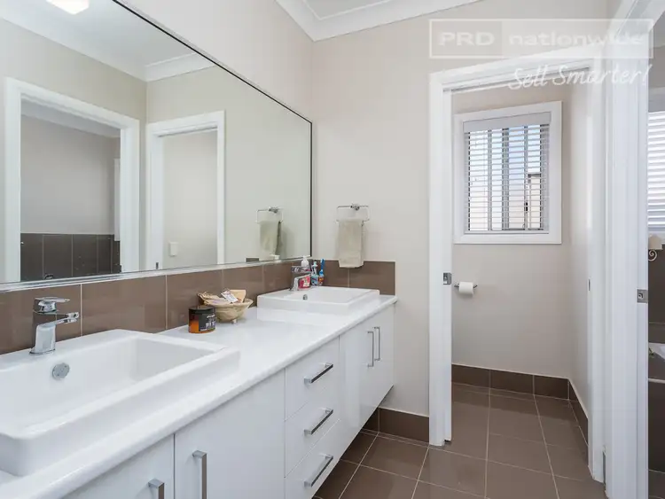 Fourth view of Homely house listing, 25 Watson Boulevard, Lloyd NSW 2650