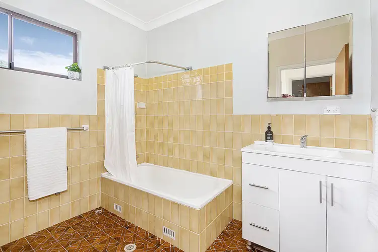 Fifth view of Homely unit listing, 4/29 Minnamurra Street, Kiama NSW 2533