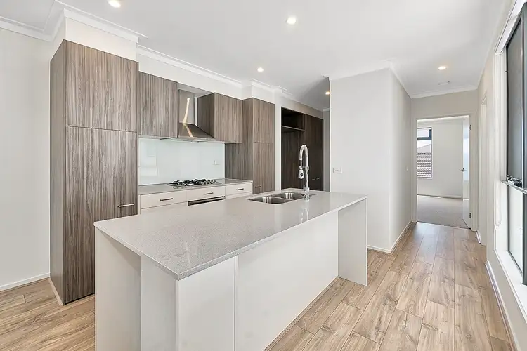 Second view of Homely house listing, 5 Johanna Way, Lyndhurst VIC 3975