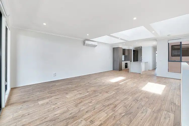 Fifth view of Homely house listing, 5 Johanna Way, Lyndhurst VIC 3975