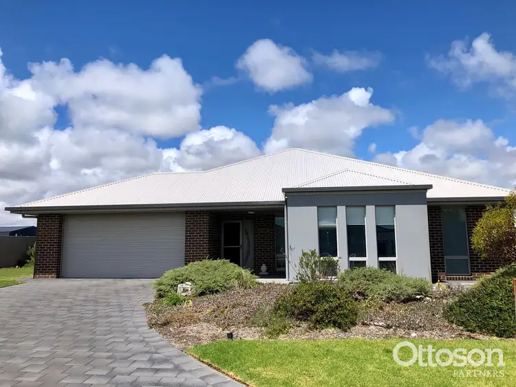 8 Melville Court, Robe SA 5276