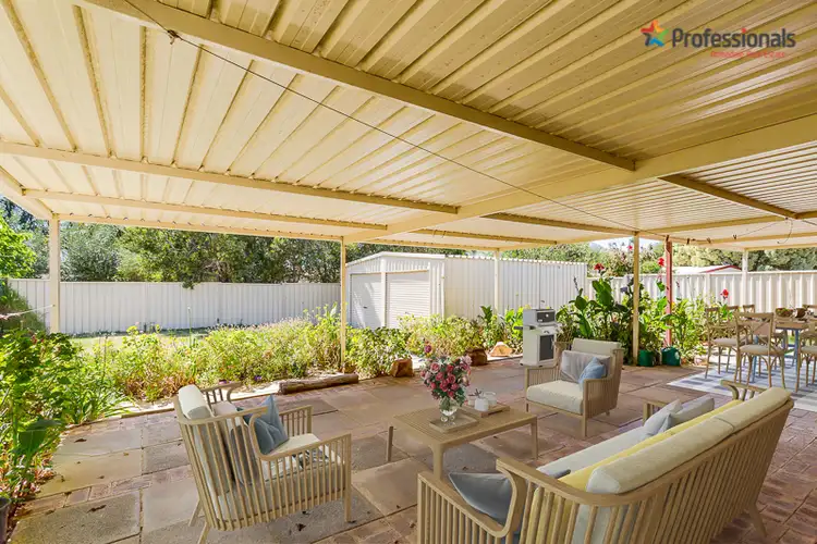 15 San Jacinta Road, Seville Grove WA 6112