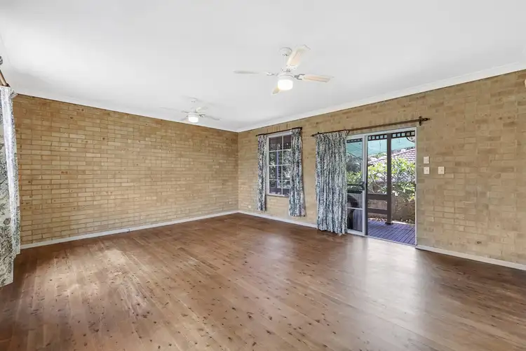 Sixth view of Homely house listing, 4 Ulana Avenue, Budgewoi NSW 2262