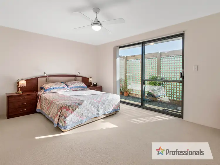 Fourth view of Homely house listing, 2 Savory Crescent, Yalyalup WA 6280