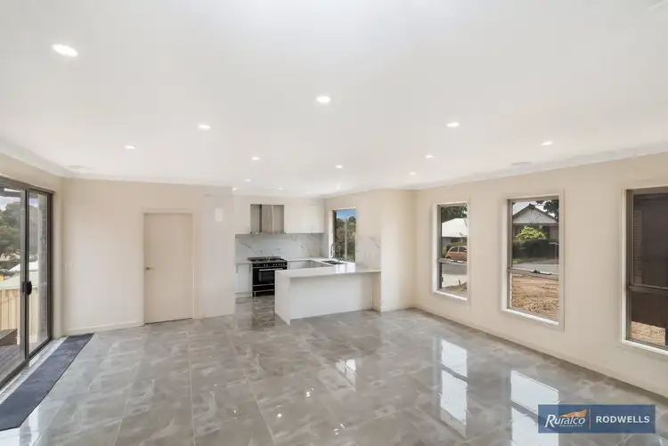 17 Gipps Street, Kilmore VIC 3764