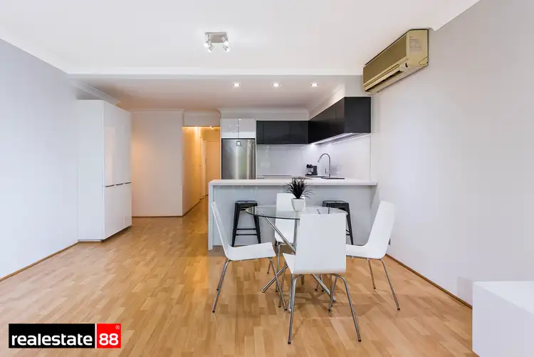 Sixth view of Homely apartment listing, 24/122 Mounts Bay Road, Perth WA 6000