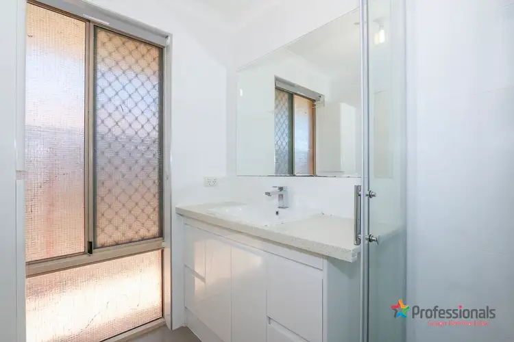 Sixth view of Homely house listing, 106 Highclere Boulevard, Marangaroo WA 6064
