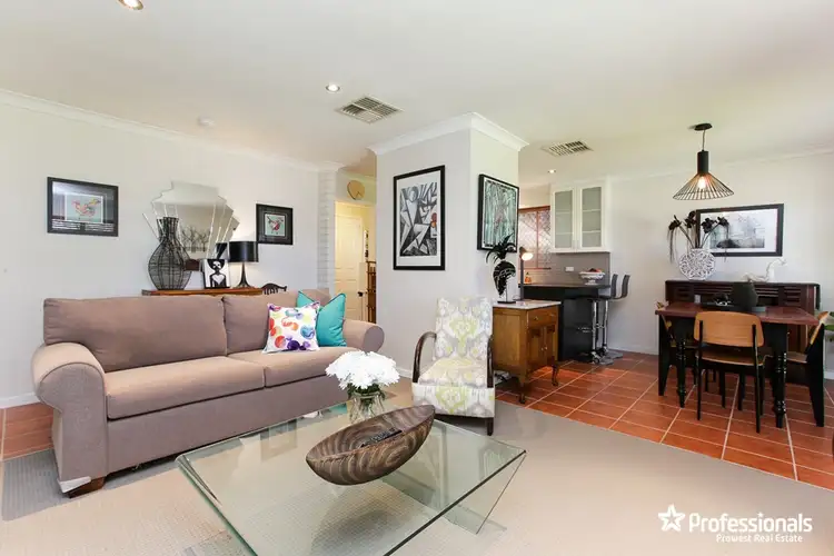 4 Endeavour Avenue, Bull Creek WA 6149