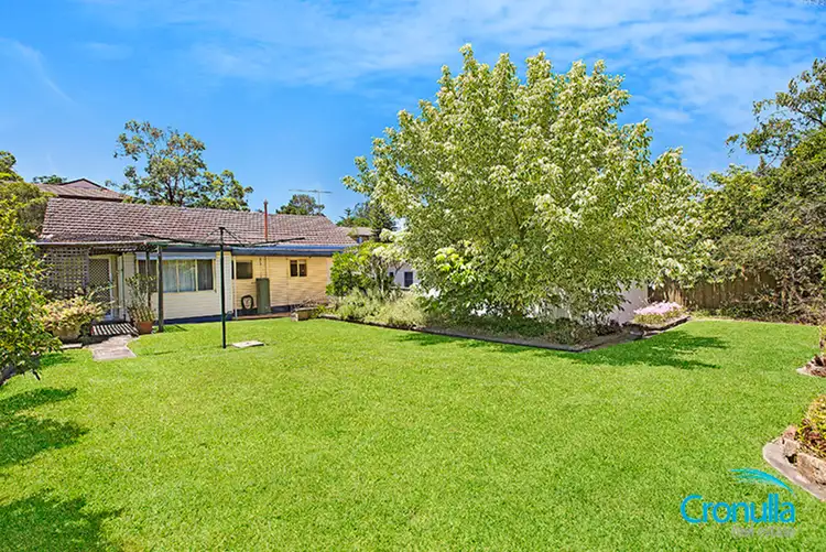 Fifth view of Homely house listing, 7 Taren Road, Caringbah NSW 2229