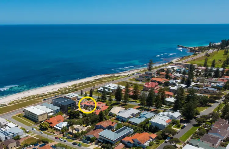 8/5 Salvado Street, Cottesloe WA 6011