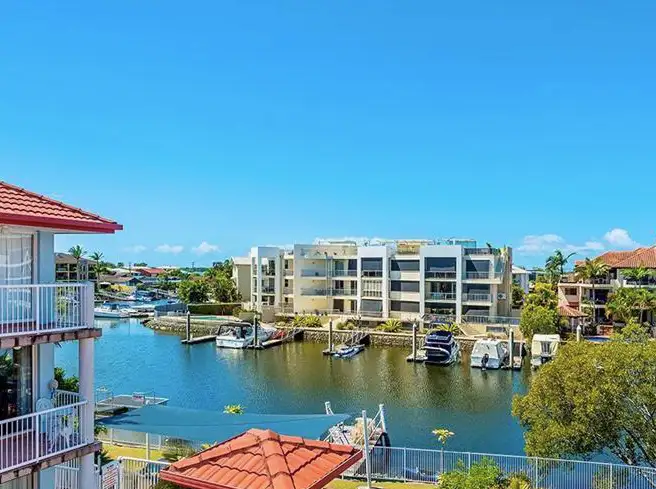 23/75-77 Bayview Street, Runaway Bay QLD 4216