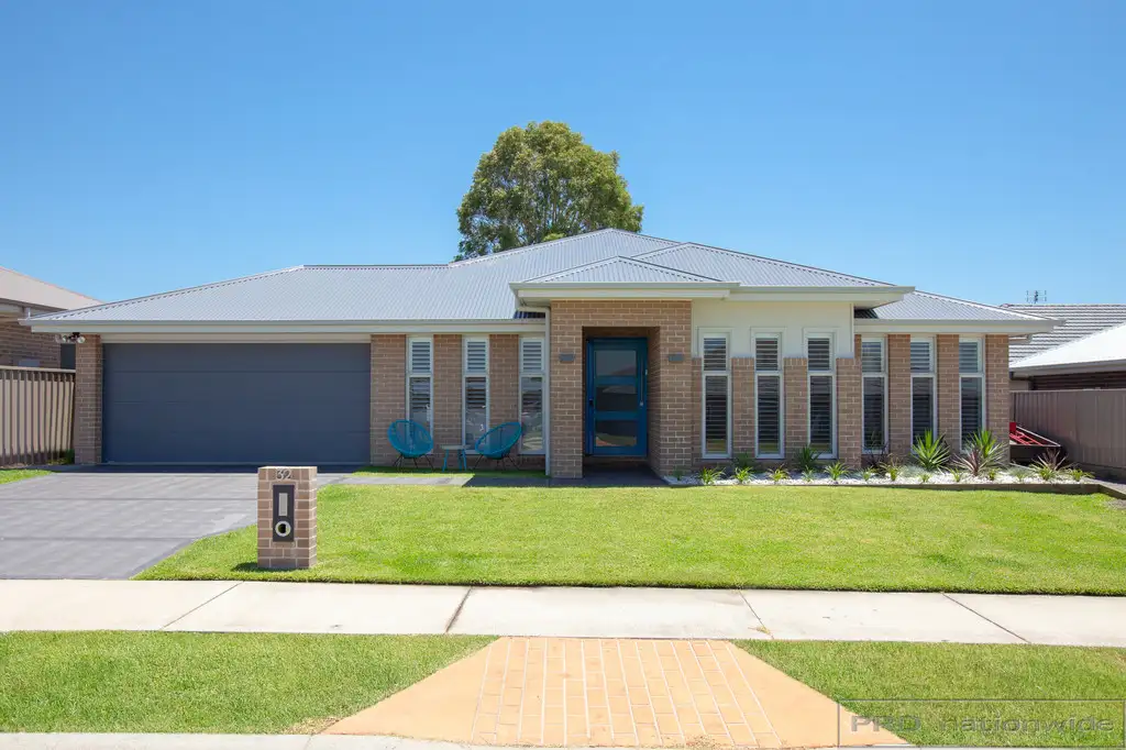 Main view of Homely house listing, 32 Portabello Crescent, Thornton NSW 2322