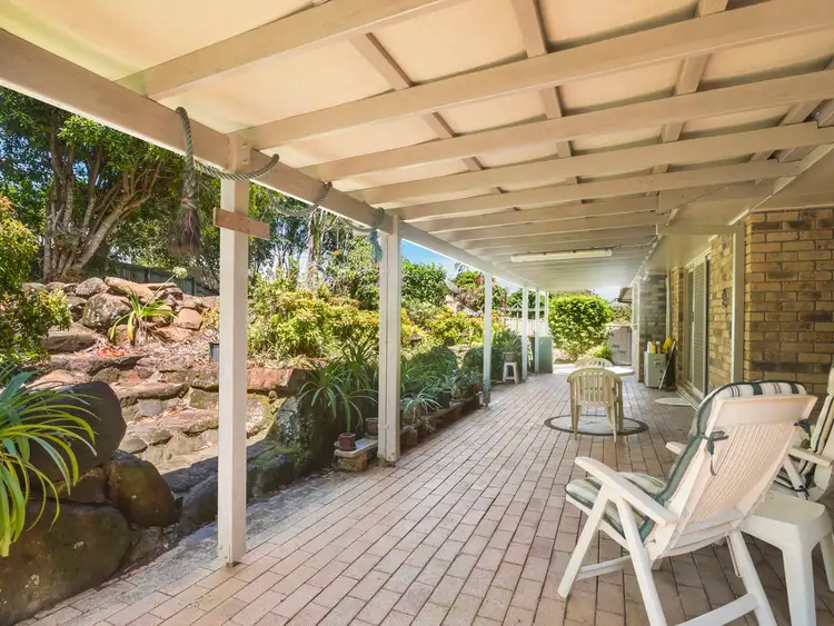 6 Bonny Glen Place, Banora Point NSW 2486
