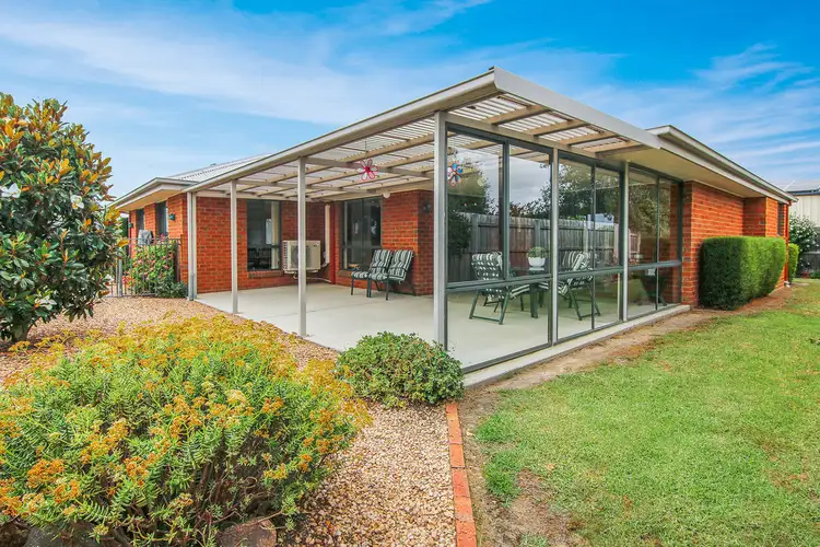Third view of Homely house listing, 19 Windsor Court, Bairnsdale VIC 3875