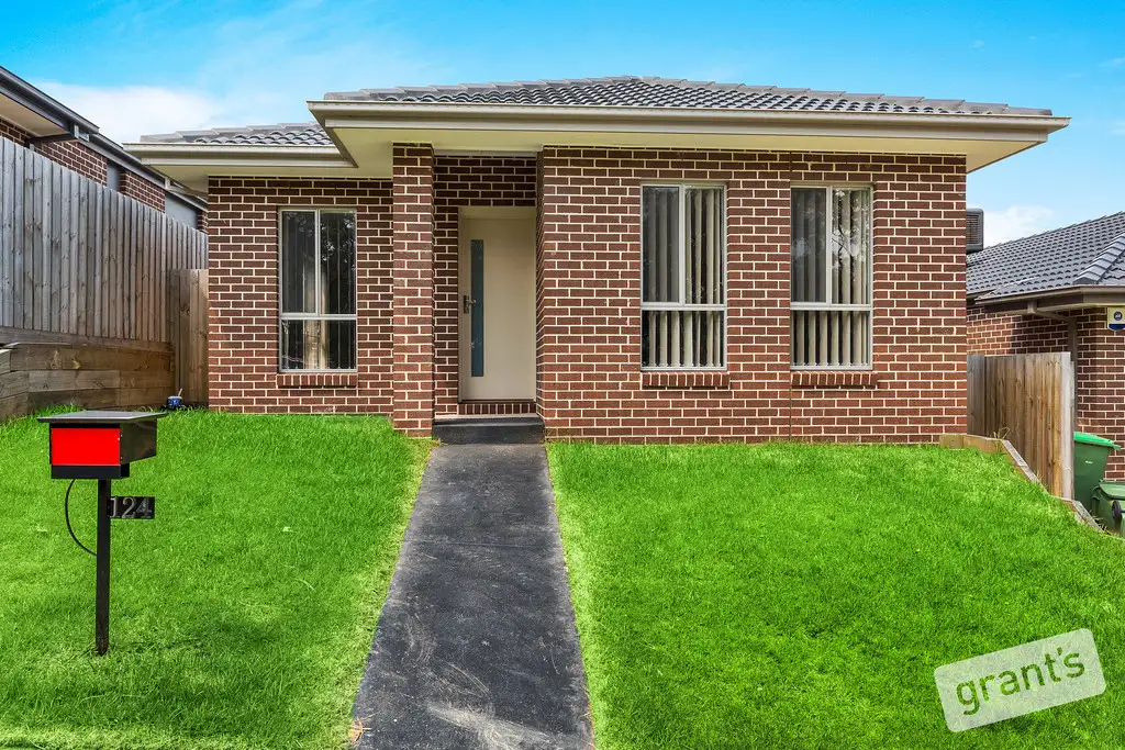 Main view of Homely house listing, 124 Manna Gum Drive, Pakenham VIC 3810