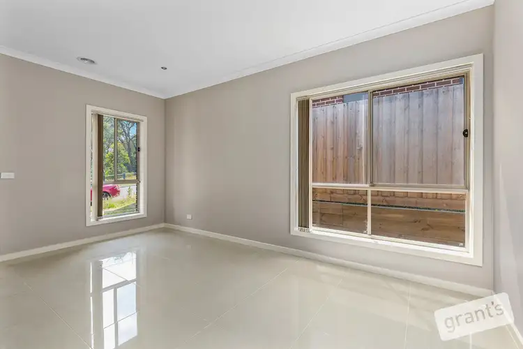 Seventh view of Homely house listing, 124 Manna Gum Drive, Pakenham VIC 3810