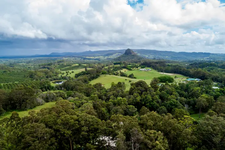 260 Coles Creek Road, Cooran QLD 4569