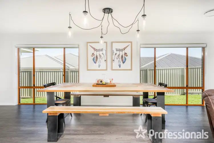 Fifth view of Homely house listing, 82 Wentworth Drive, Kelso NSW 2795
