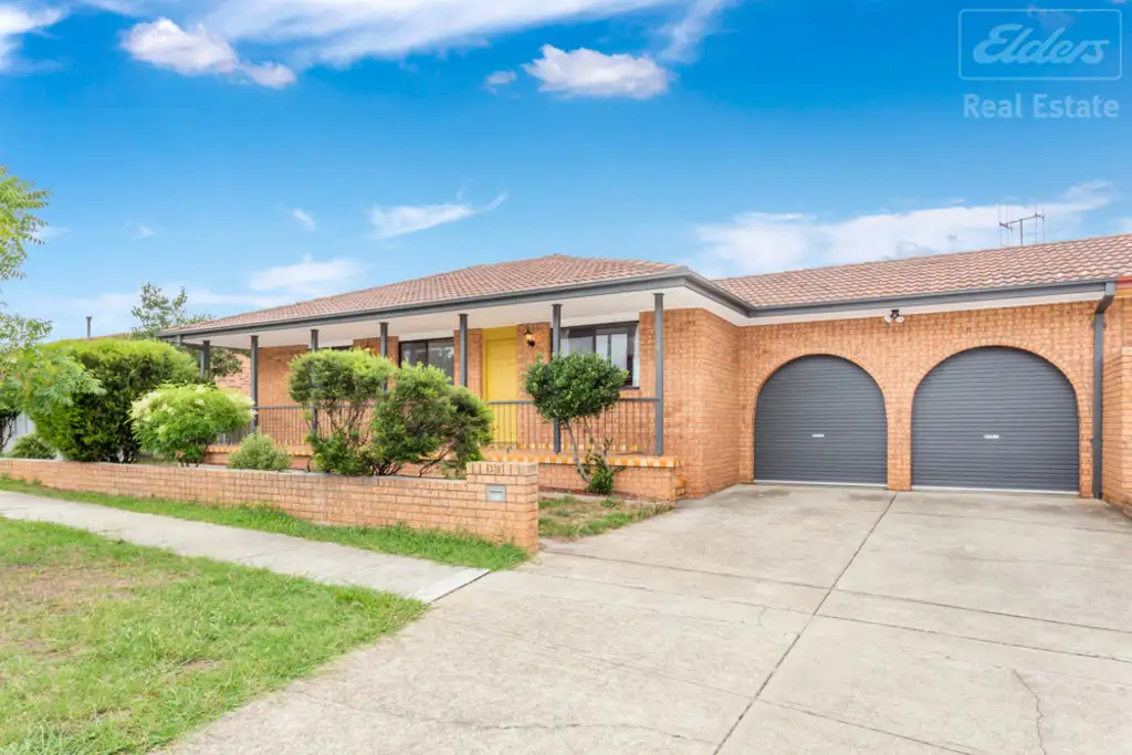 Main view of Homely townhouse listing, 2/58 Thorpe Avenue, Queanbeyan NSW 2620