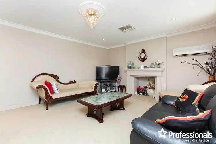 Fifth view of Homely house listing, 2 Pellew Gardens, Willetton WA 6155