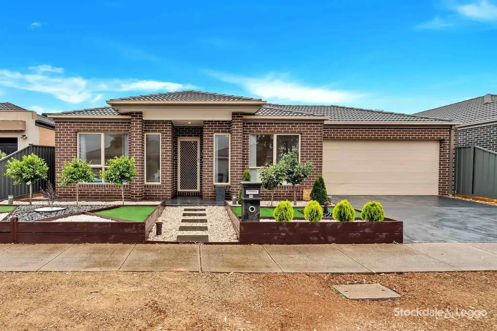 Main view of Homely house listing, 19 Holloway Street, Manor Lakes VIC 3024