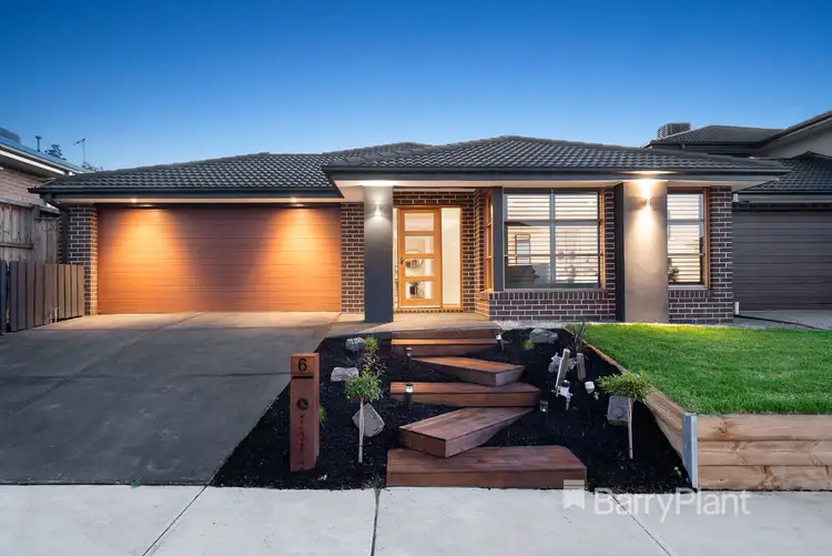 6 Melrose Way, Chirnside Park VIC 3116
