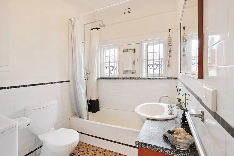 Fifth view of Homely apartment listing, 8/28A Imperial Avenue, Bondi NSW 2026